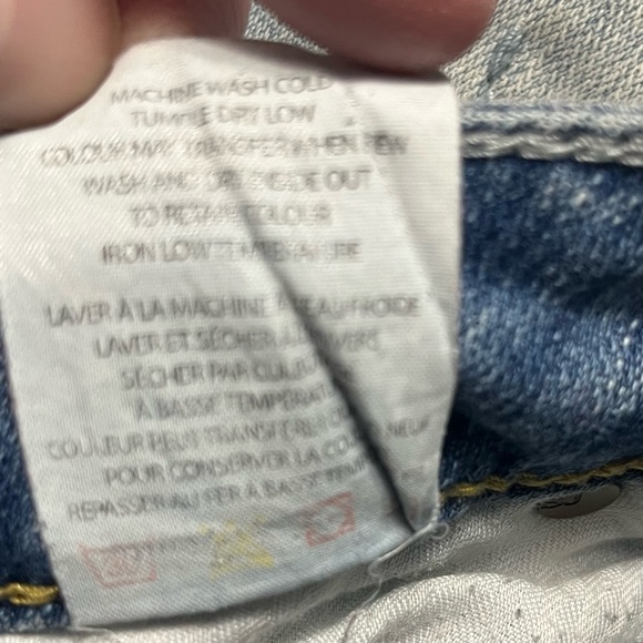 SILVER Tuesday denim jeans with distressed patches women’s size 28 - Picture 10 of 14